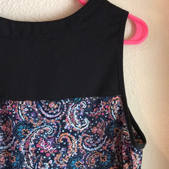 Perfect for the office pattern tank - Picture 6 of 8